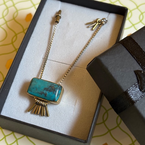 Silpada Turquoise Burst Necklace - Picture 5 of 6